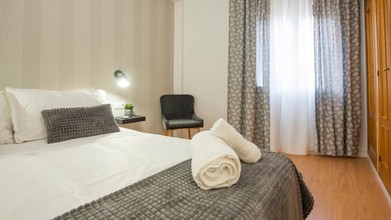El Sueno De Carmelitas Con Parking Incluido - Apartamentos Aloha 톨레도 외부 사진